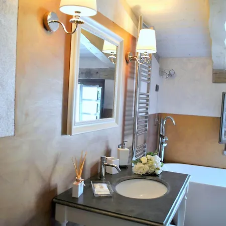 Antica Lunetta 4*